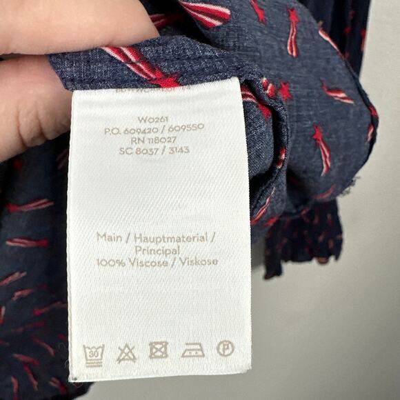BODEN Kara Shooting Stars Blouse Navy Red Smocked Sleeves Button Front Size 10 - Picture 8 of 8